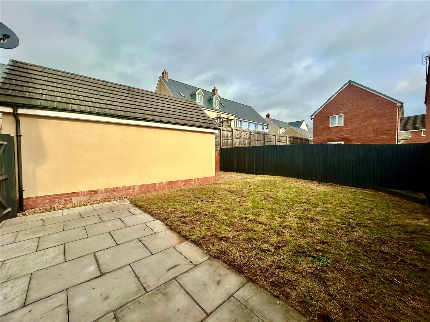 Rhodfa'r Celyn, Parc Derwen, Coity, Bridgend, CF35 6FL